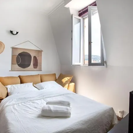 아파트 Luxury Floor Flat 칸느