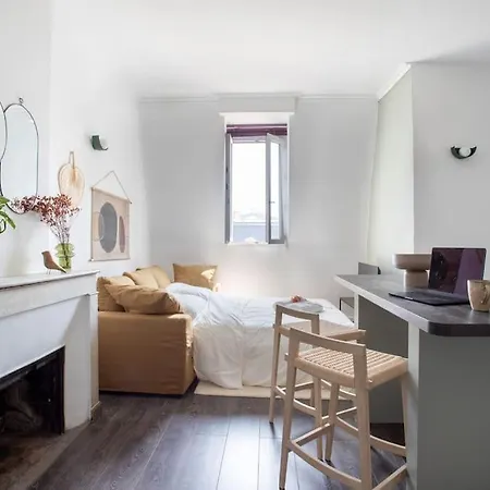 Luxury Floor Flat