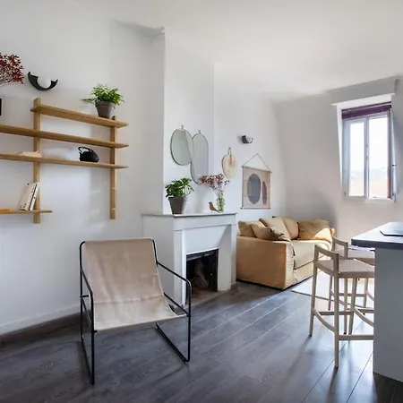 Luxury Floor Flat 아파트 *
